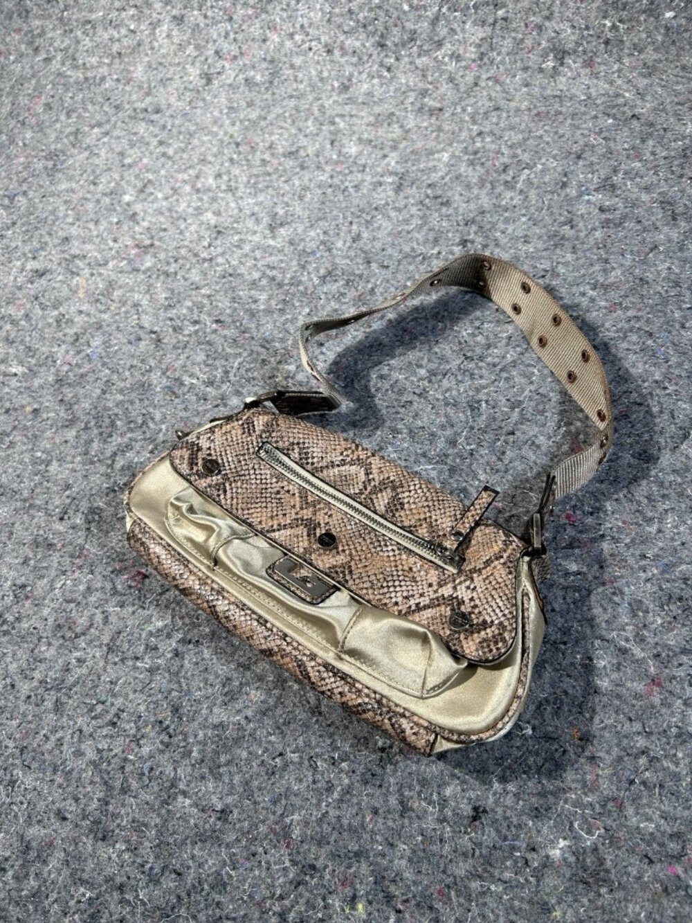 Vintage Y2K Guess Faux Python Snake Print Crossbody Bag Gold Satin Lining
